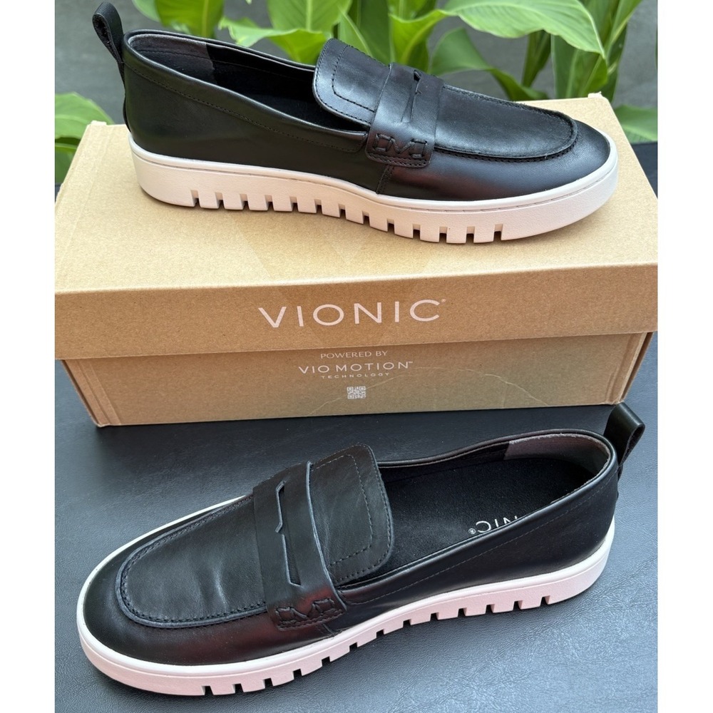 Vionic Women's Uptown Loafer Black Size 9 Orthopedic